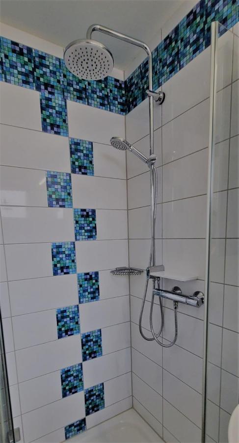 Friesenkate Bensersiel Esens Bagian luar foto